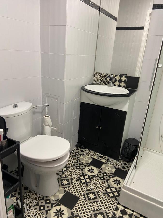 Residence Ste Croix Фрежюс Экстерьер фото